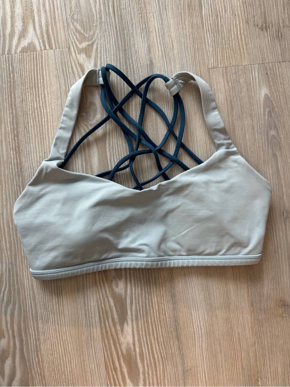 Lululemon Free to be Wild Bra